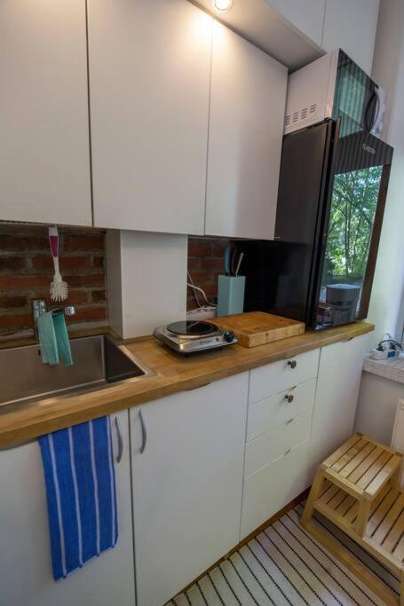 A Lovely Apartment Near Railway Station And Arena. Tampere Bagian luar foto