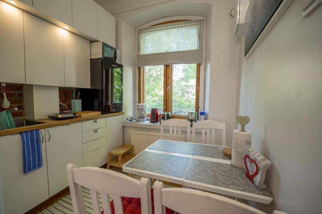 A Lovely Apartment Near Railway Station And Arena. Tampere Bagian luar foto