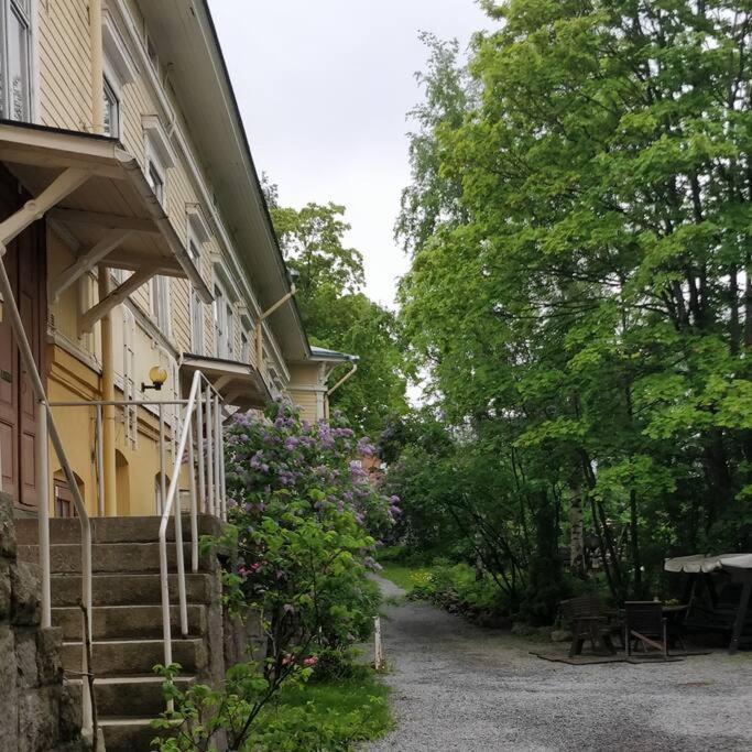 A Lovely Apartment Near Railway Station And Arena. Tampere Bagian luar foto